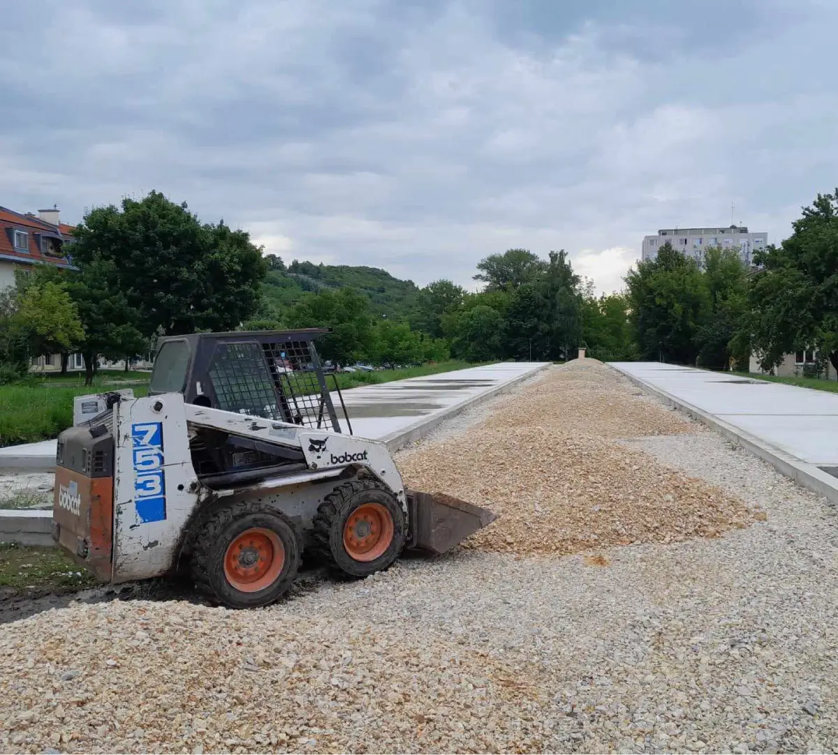Gépi földmunka Miskolc H-tech